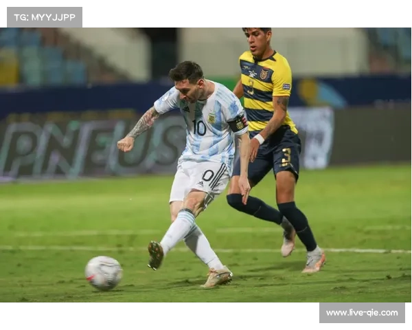 劳塔罗·马丁内斯:以18球领跑射手榜,82次射门展现恐怖效率